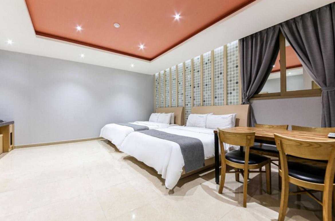 Gallery Hotel Gwangju Metropolitan City Extérieur photo