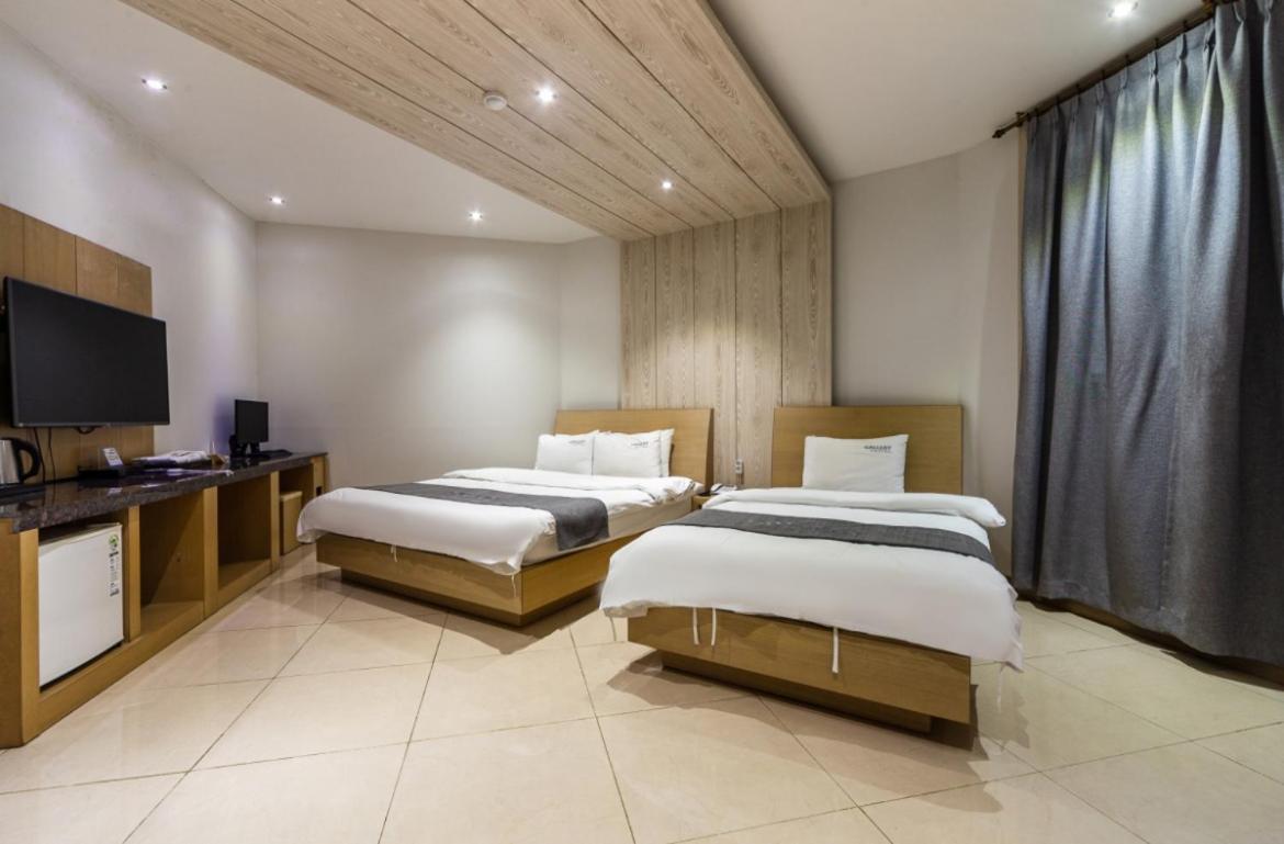 Gallery Hotel Gwangju Metropolitan City Extérieur photo