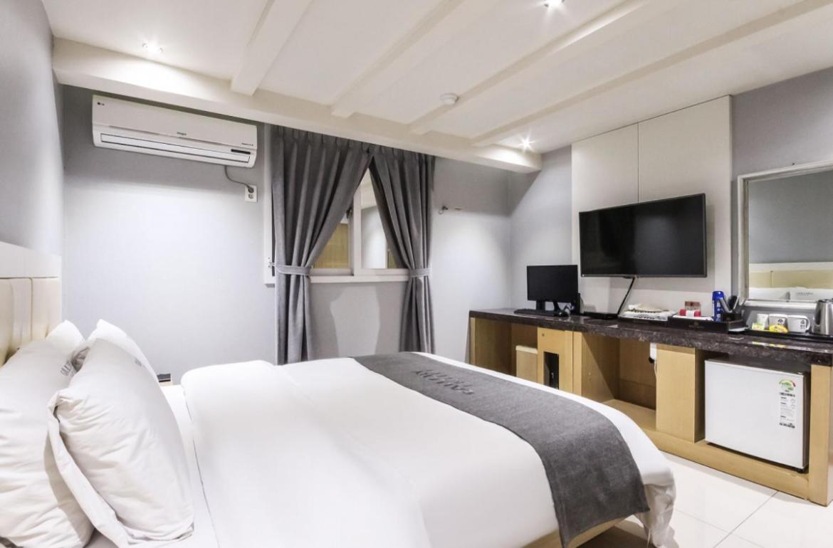 Gallery Hotel Gwangju Metropolitan City Extérieur photo