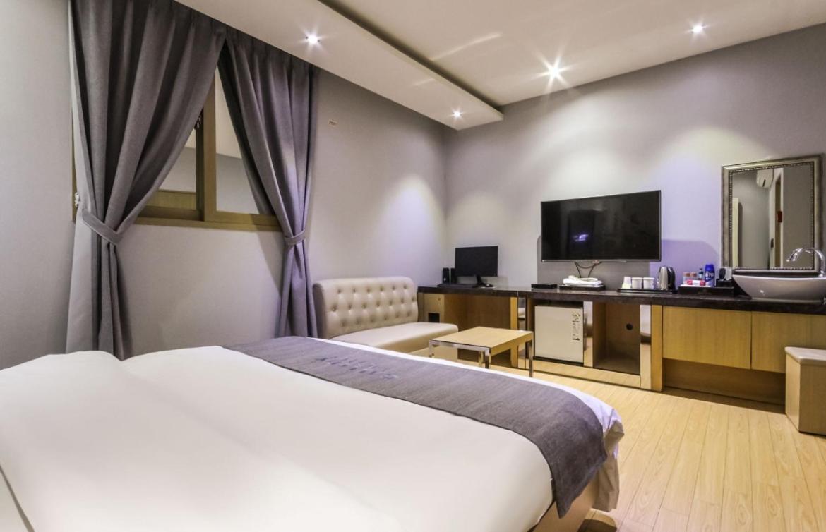 Gallery Hotel Gwangju Metropolitan City Extérieur photo